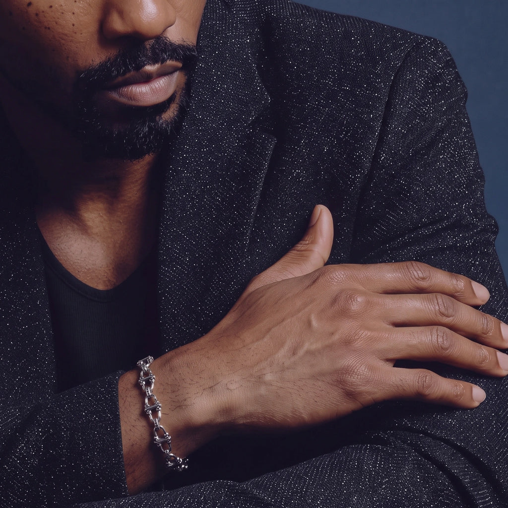 Frostbound Chain Bracelet